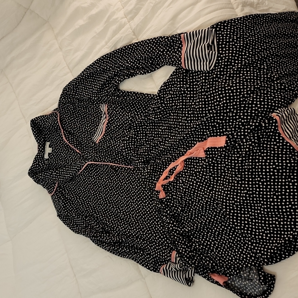 Lightweight polka dot pajamas